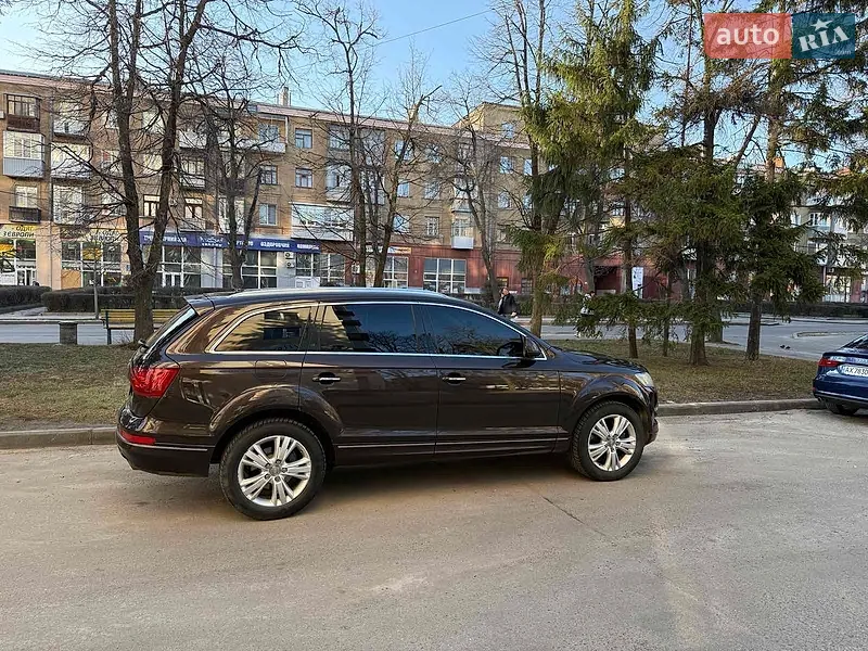 Audi Q7