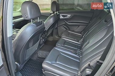 Позашляховик / Кросовер Audi Q7 2017 в Києві