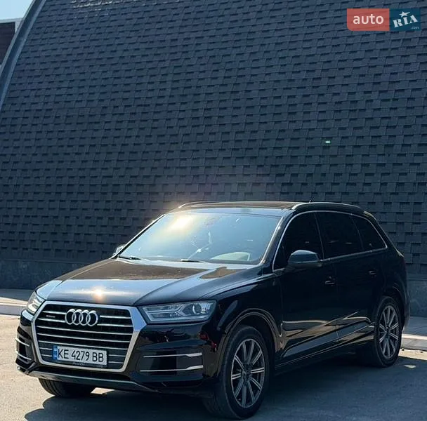 Audi Q7 2016