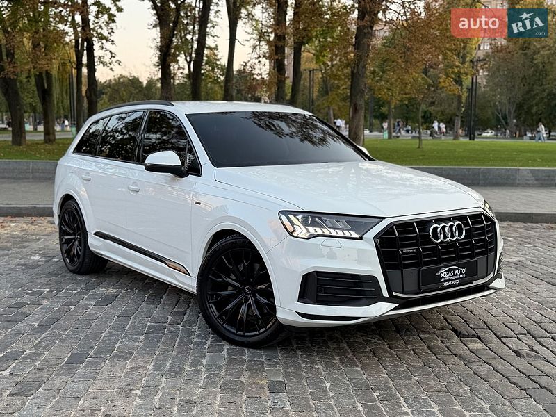 Audi Q7 2023
