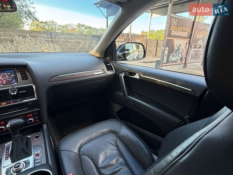 Внедорожник / Кроссовер Audi Q7 2013 в Мукачево