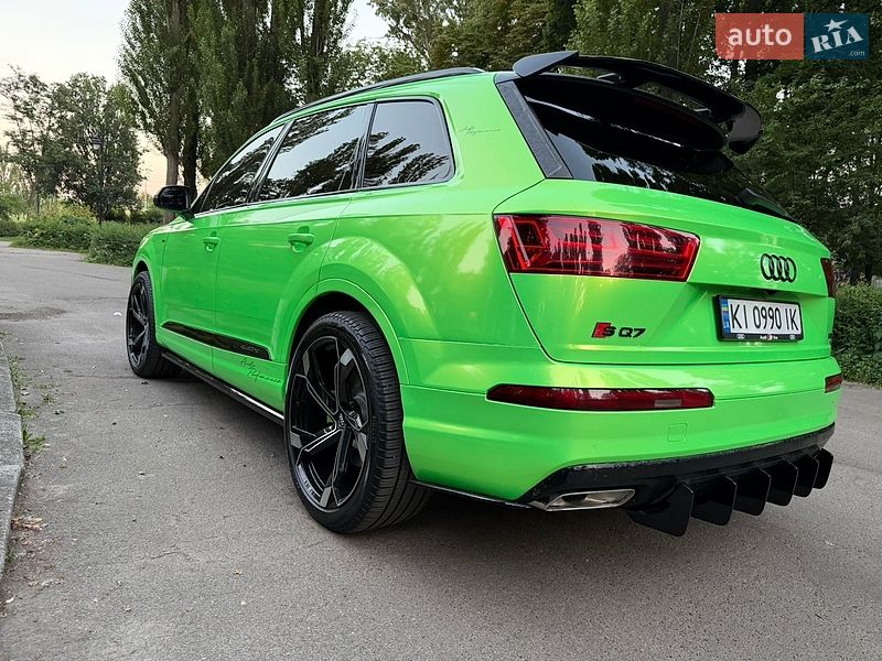 Внедорожник / Кроссовер Audi Q7 2016 в Киеве