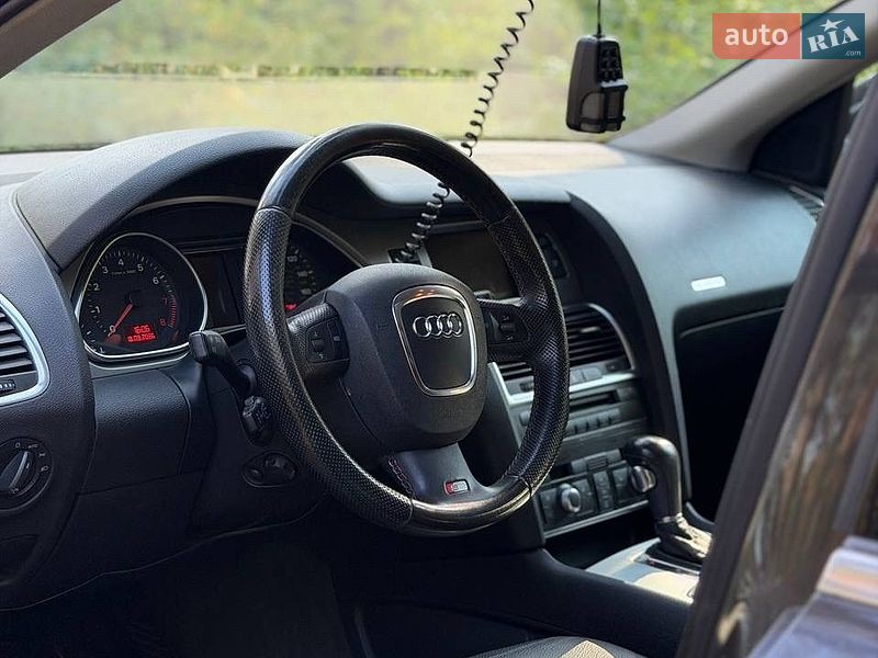 Позашляховик / Кросовер Audi Q7 2007 в Києві фото 26 Позашляховик / Кросовер Audi Q7 2007 в Києві