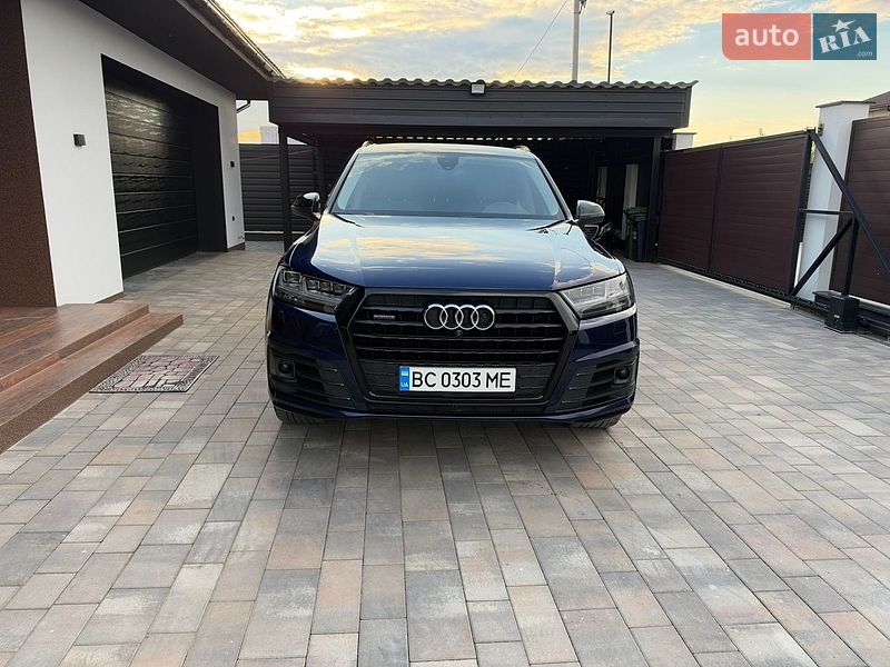 Позашляховик / Кросовер Audi Q7 2018 в Житомирі