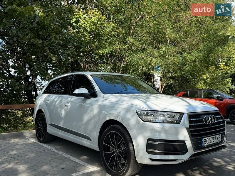Позашляховик / Кросовер Audi Q7 2019 в Львові