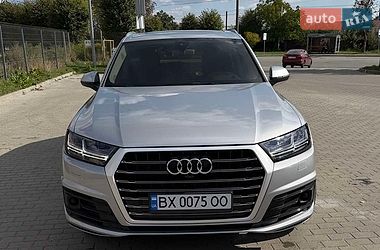 audi q7 2016 в Шепетовка от профессионального продавца Дмитро