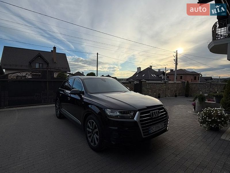 Позашляховик / Кросовер Audi Q7 2019 в Львові фото 15 Позашляховик / Кросовер Audi Q7 2019 в Львові