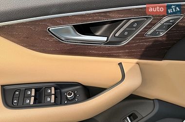 Позашляховик / Кросовер Audi Q7 2019 в Львові