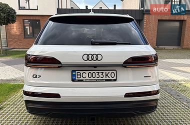 Позашляховик / Кросовер Audi Q7 2019 в Львові