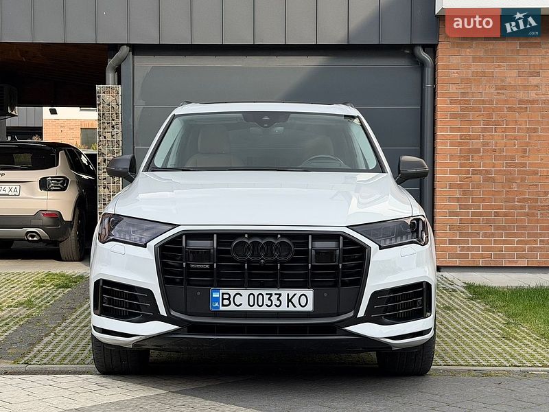 Позашляховик / Кросовер Audi Q7 2019 в Львові