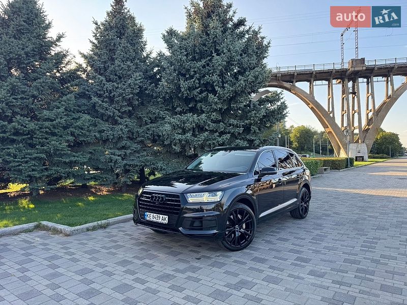 Audi Q7 2016