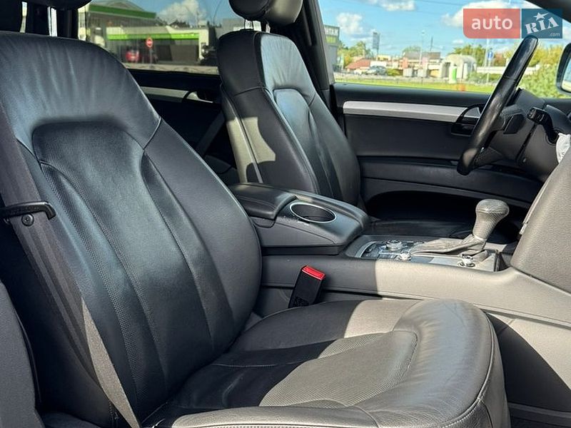 Внедорожник / Кроссовер Audi Q7 2014 в Харькове