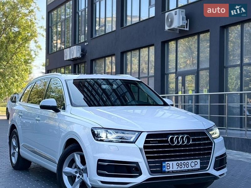 Внедорожник / Кроссовер Audi Q7 2015 в Полтаве Внедорожник / Кроссовер Audi Q7 2015 в Полтаве