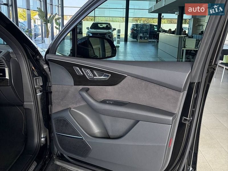 Позашляховик / Кросовер Audi Q7 2025 в Ужгороді фото 18 Позашляховик / Кросовер Audi Q7 2025 в Ужгороді