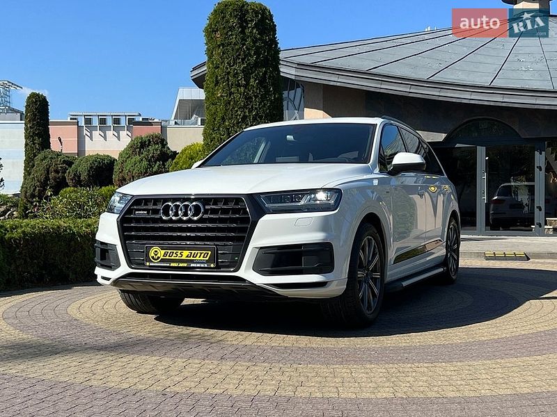 Позашляховик / Кросовер Audi Q7 2016 в Львові