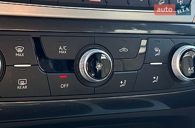 Позашляховик / Кросовер Audi Q7 2016 в Львові