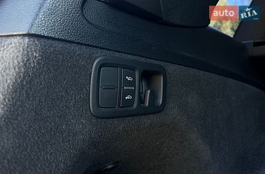 Позашляховик / Кросовер Audi Q7 2016 в Львові