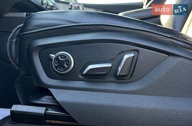 Позашляховик / Кросовер Audi Q7 2016 в Львові