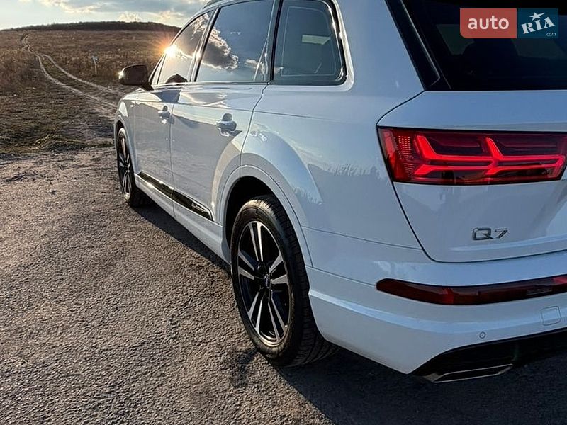 Audi Q7 2017