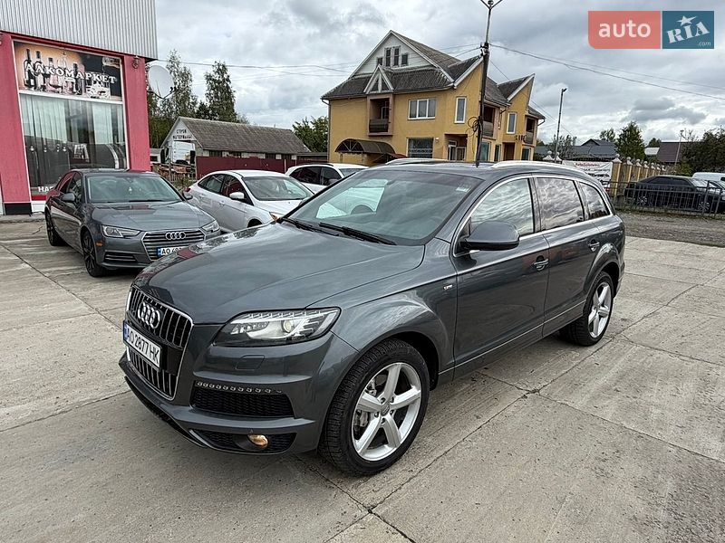 Внедорожник / Кроссовер Audi Q7 2014 в Солотвине