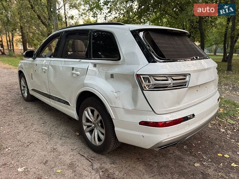 Внедорожник / Кроссовер Audi Q7 2019 в Днепре фото 4 Внедорожник / Кроссовер Audi Q7 2019 в Днепре