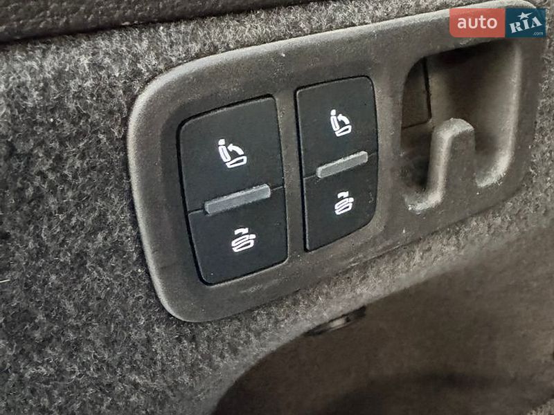 Внедорожник / Кроссовер Audi Q7 2019 в Днепре фото 20 Внедорожник / Кроссовер Audi Q7 2019 в Днепре