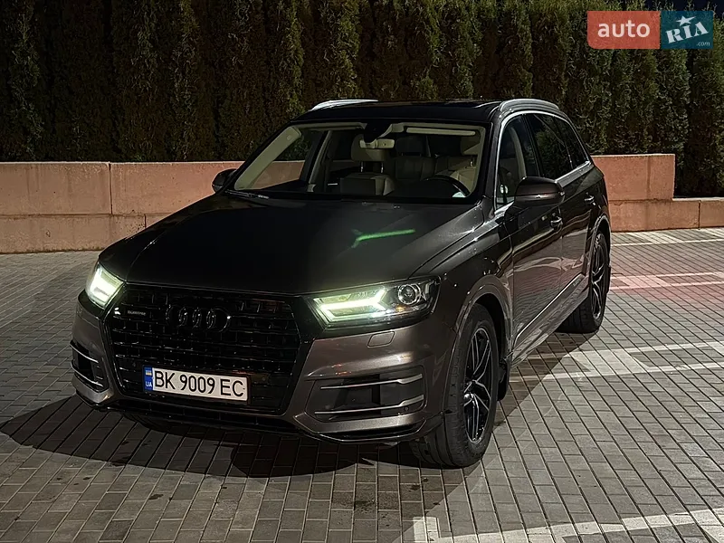 Audi Q7