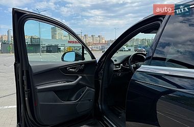 Позашляховик / Кросовер Audi Q7 2017 в Одесі