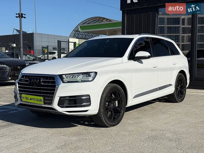 Audi Q7