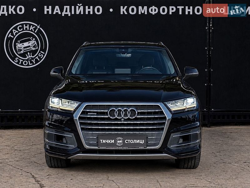 Внедорожник / Кроссовер Audi Q7 2016 в Киеве