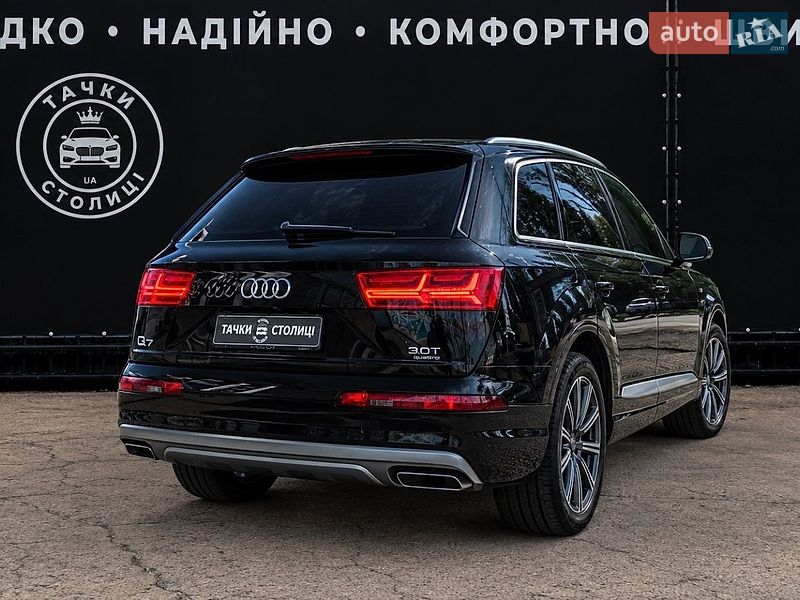 Внедорожник / Кроссовер Audi Q7 2016 в Киеве