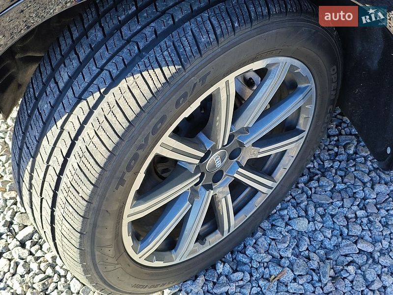 Внедорожник / Кроссовер Audi Q7 2016 в Киеве