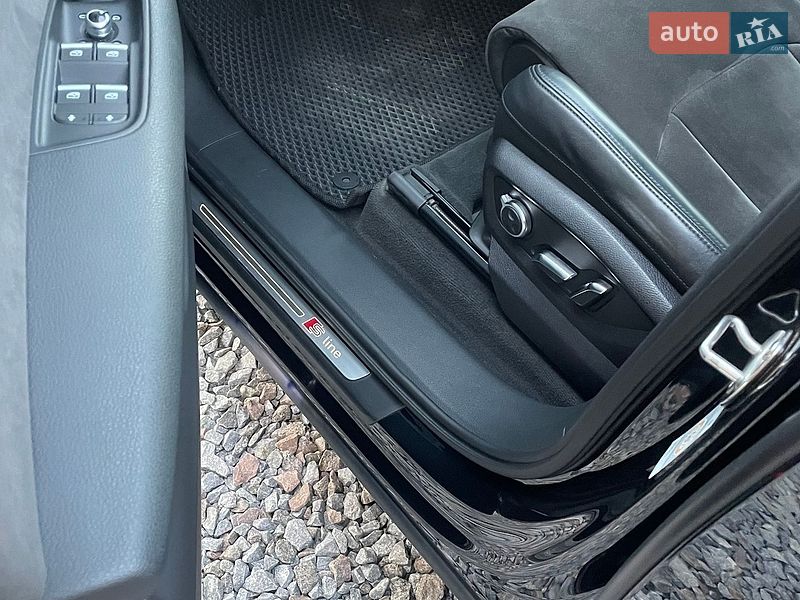 Позашляховик / Кросовер Audi Q7 2015 в Калуші