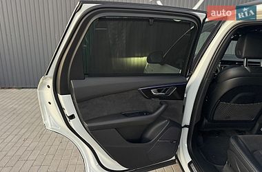 Внедорожник / Кроссовер Audi Q7 2020 в Мукачево