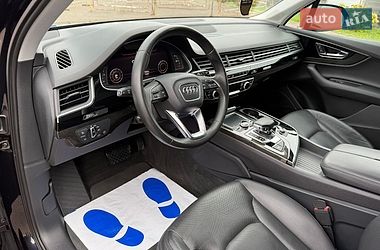 Позашляховик / Кросовер Audi Q7 2016 в Ковелі