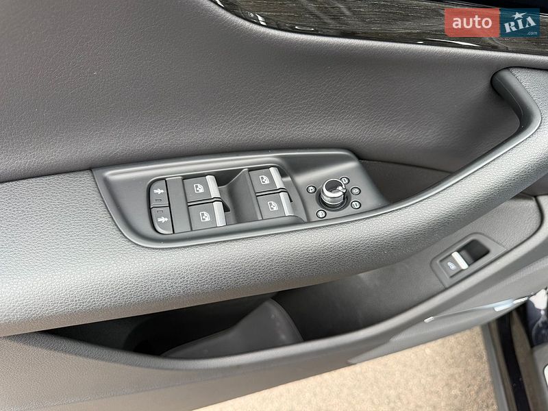 Позашляховик / Кросовер Audi Q7 2016 в Ковелі
