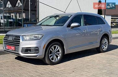 Позашляховик / Кросовер Audi Q7 2015 в Луцьку