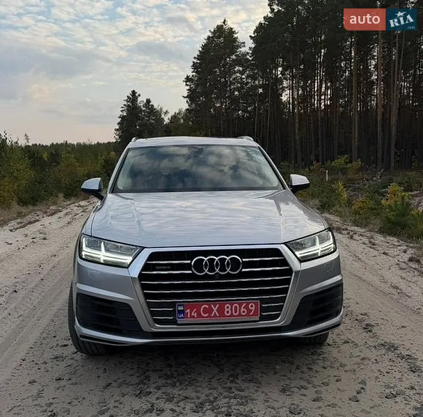 Audi Q7