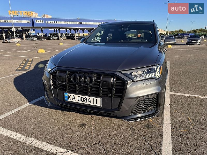 Audi Q7 2021