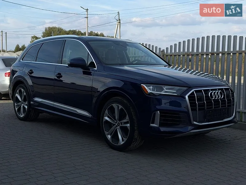 Audi Q7 2021