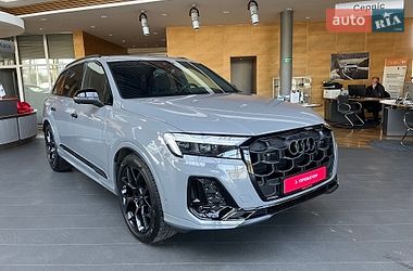 Позашляховик / Кросовер Audi Q7 2026 в Дніпрі