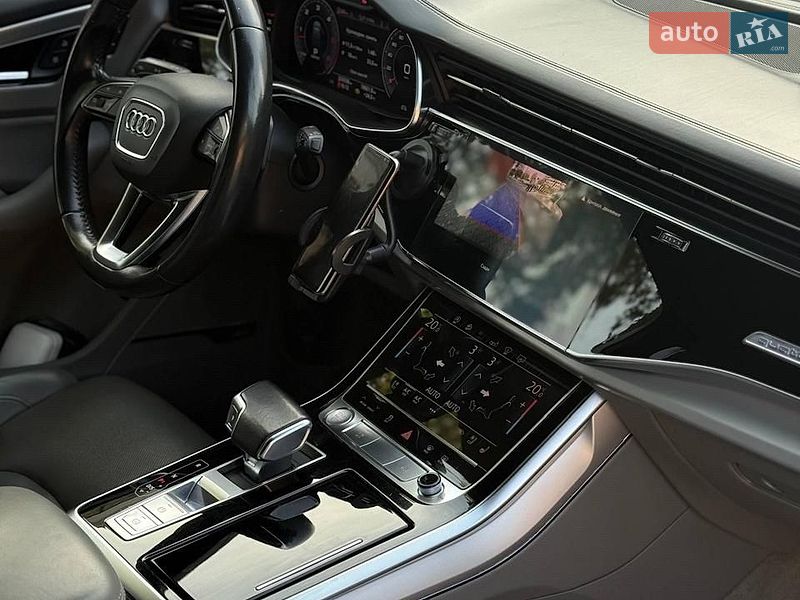 Внедорожник / Кроссовер Audi Q7 2019 в Черновцах