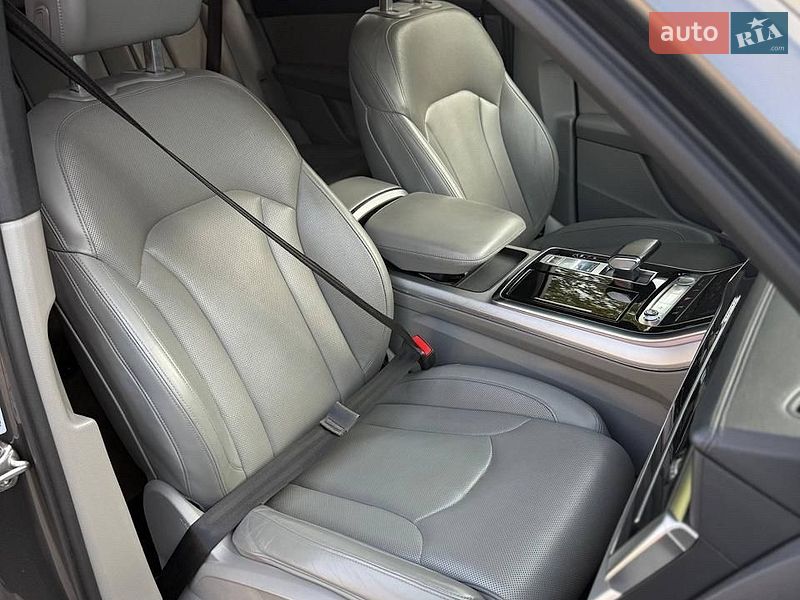 Внедорожник / Кроссовер Audi Q7 2019 в Черновцах