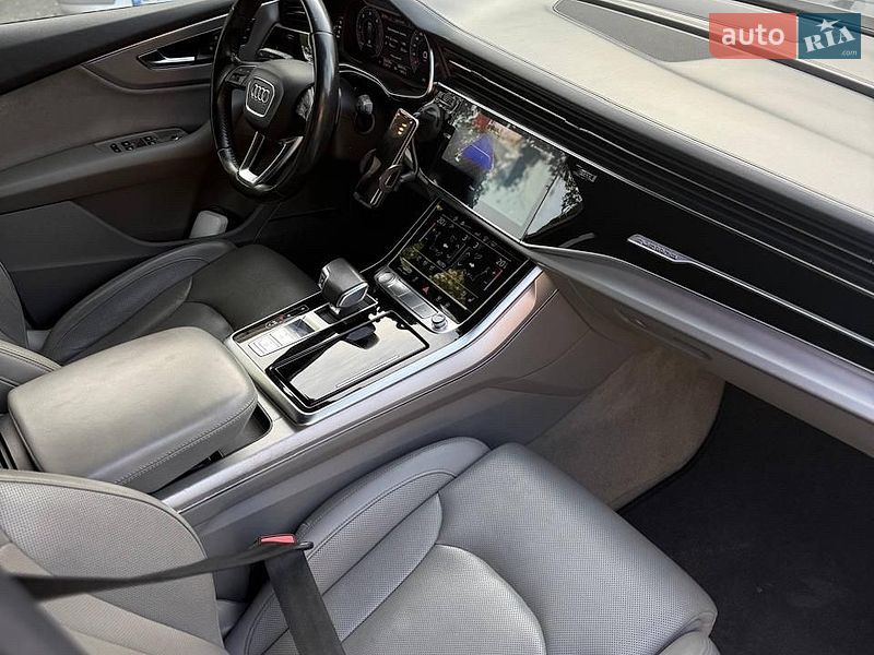 Внедорожник / Кроссовер Audi Q7 2019 в Черновцах