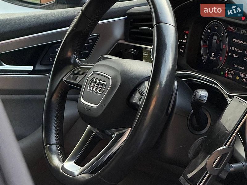 Внедорожник / Кроссовер Audi Q7 2019 в Черновцах