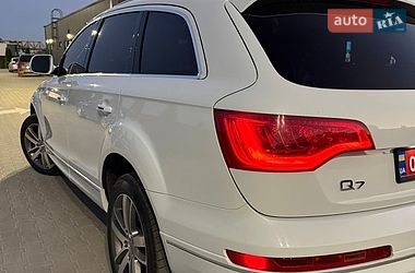 Позашляховик / Кросовер Audi Q7 2013 в Тернополі