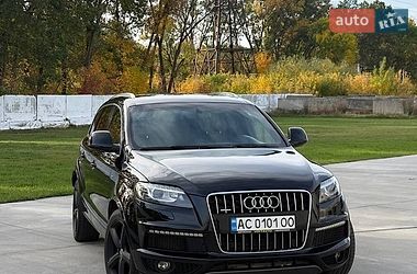 Внедорожник / Кроссовер Audi Q7 2013 в Луцке