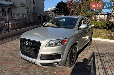 Внедорожник / Кроссовер Audi Q7 2006 в Одессе
