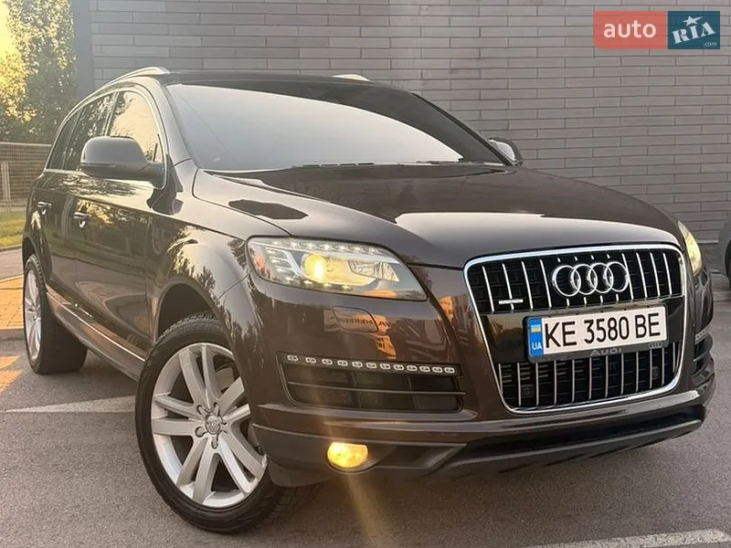 Audi Q7 2011