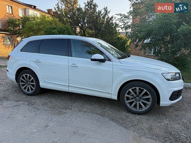 Внедорожник / Кроссовер Audi Q7 2017 в Николаеве фото 4 Внедорожник / Кроссовер Audi Q7 2017 в Николаеве